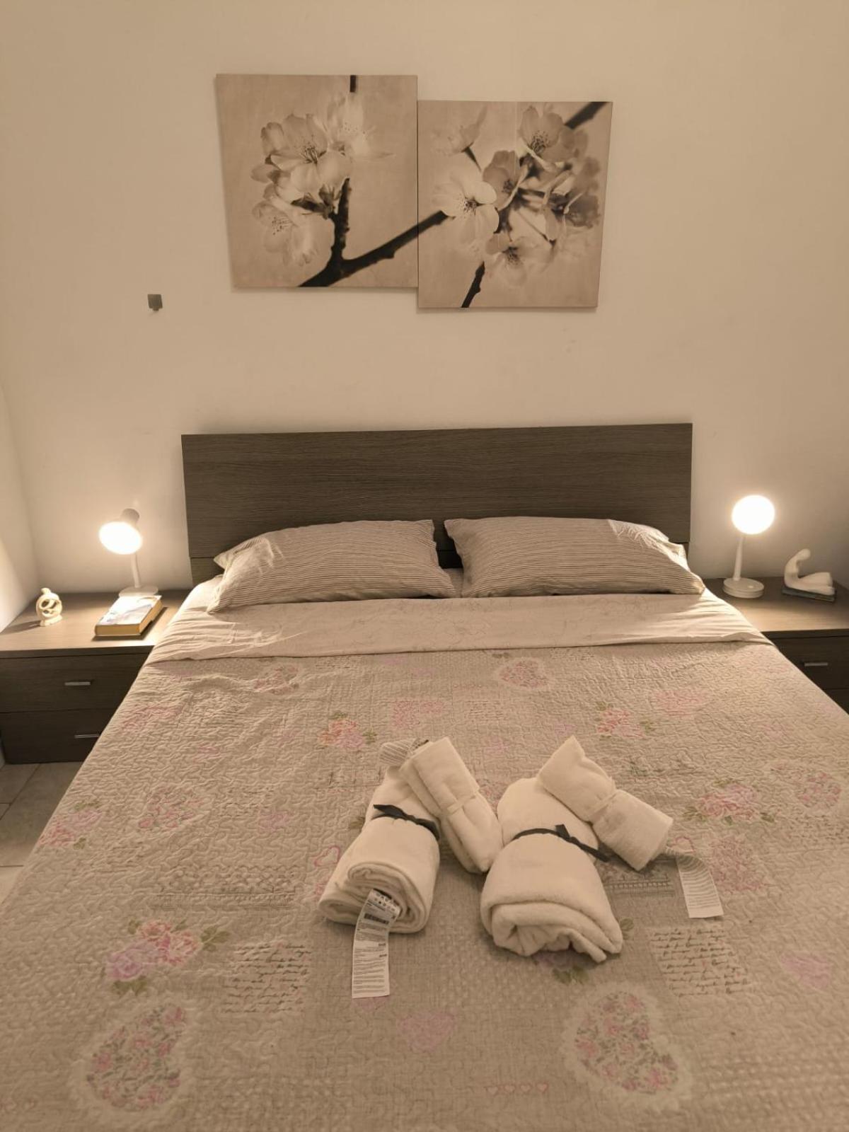 Apartamento Chez Elisa Zona Sobborghi Monza Brianza , Italia Exterior foto